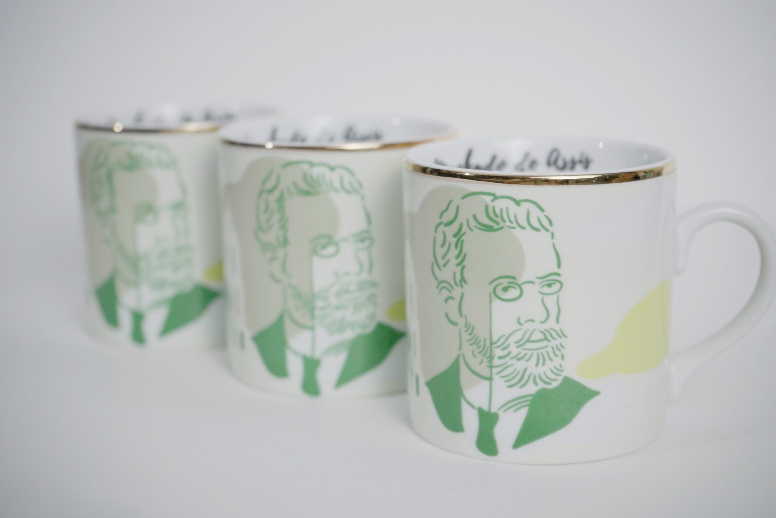 Caneca Machado de Assis + Curso Helena – Coleção Café com Pensadores