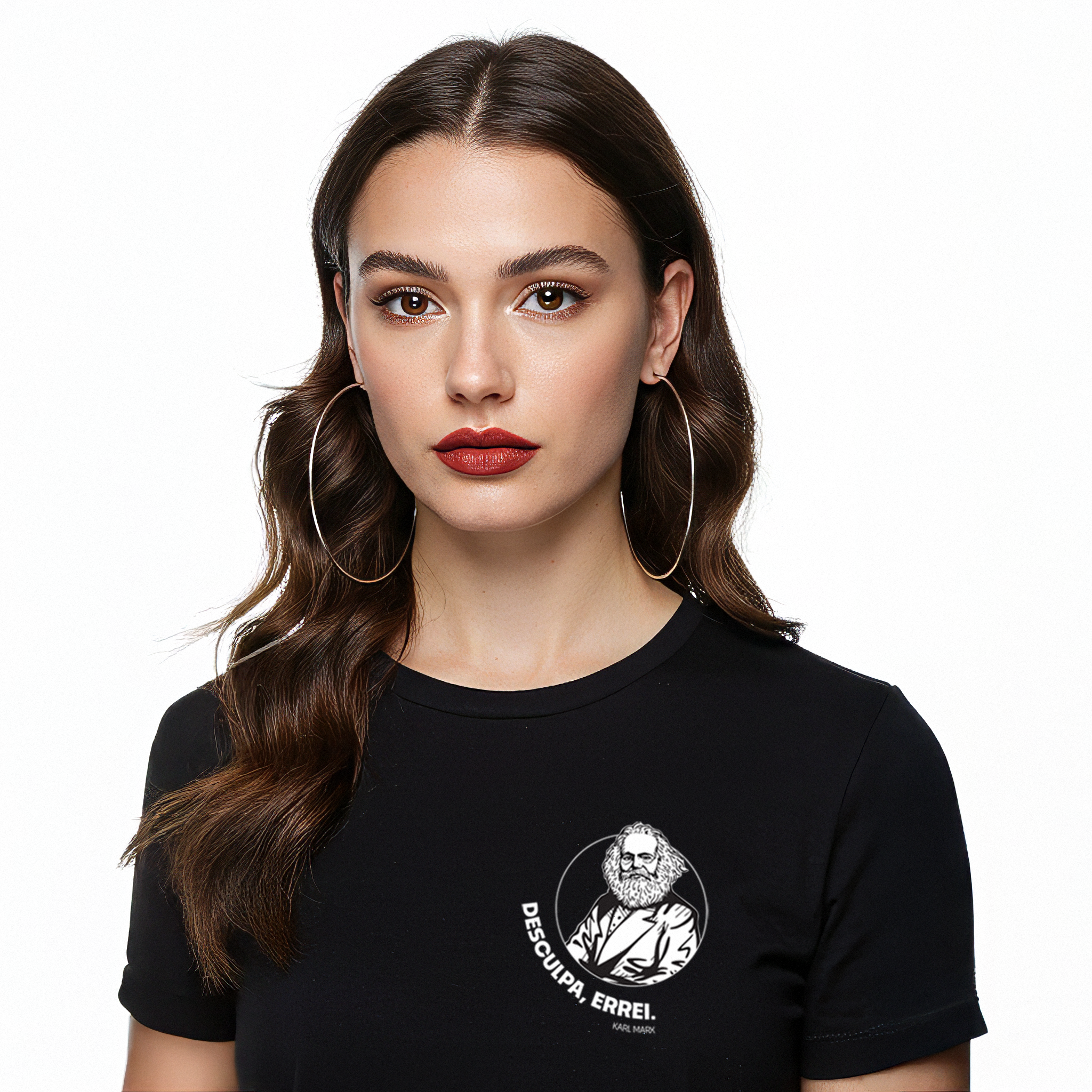Camiseta "Desculpa, errei – Karl Marx" + Bônus especial